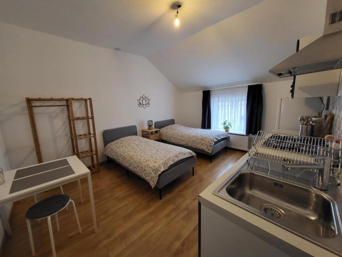 Studios Idealement Situes - Eu Etterbeek 外观 照片