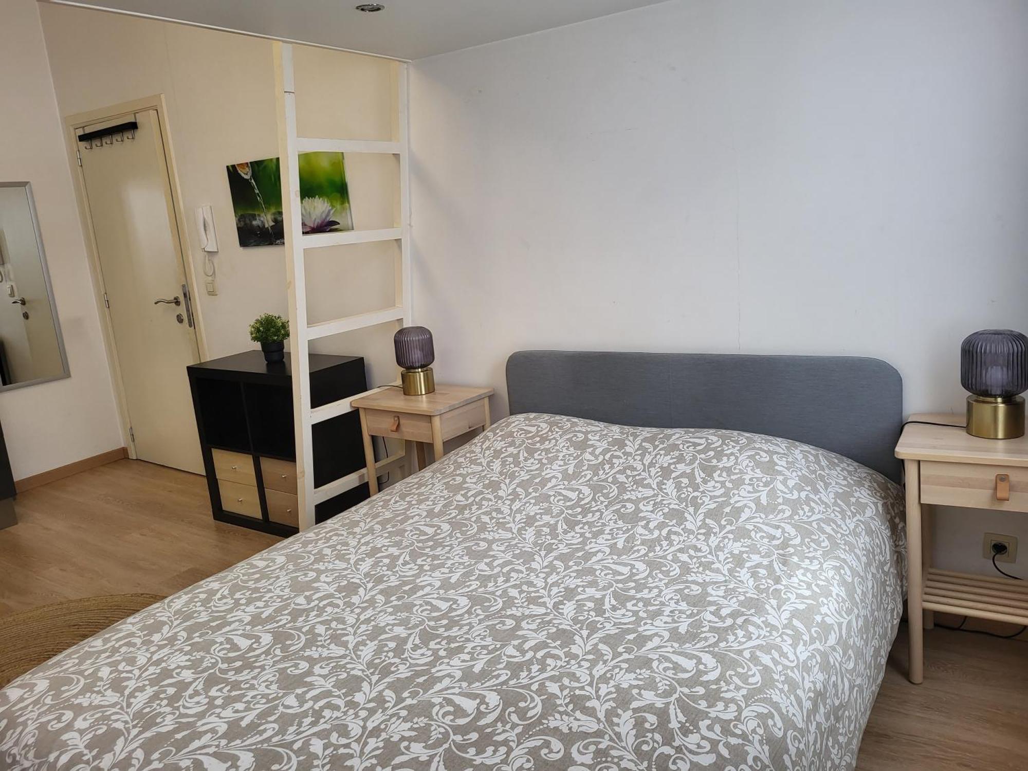 Studios Idealement Situes - Eu Etterbeek 客房 照片